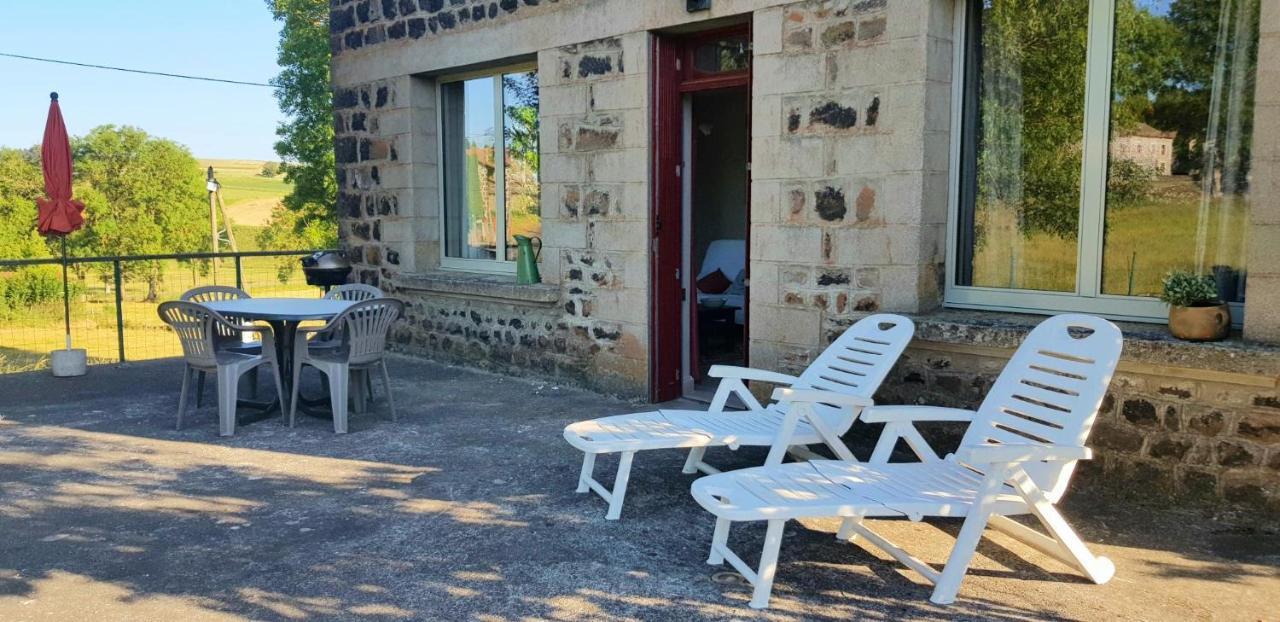 Gite Familial En Pleine Nature Alleyrac Екстер'єр фото